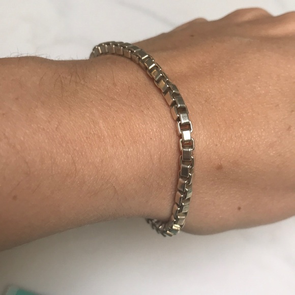 Tiffany & Co. Venetian Link Bracelet - Picture 7 of 7